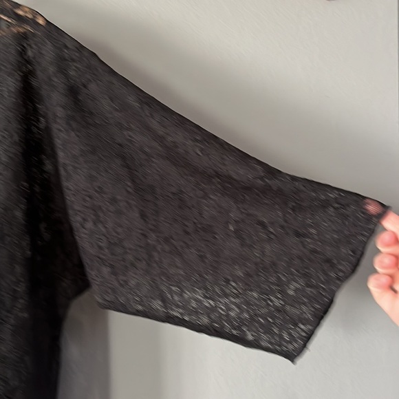 LulaRoe lace long cardigan - Picture 3 of 6